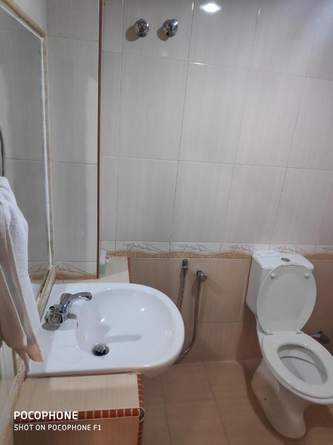 Flora Place Hotel Κότα Μπάρου Εξωτερικό φωτογραφία