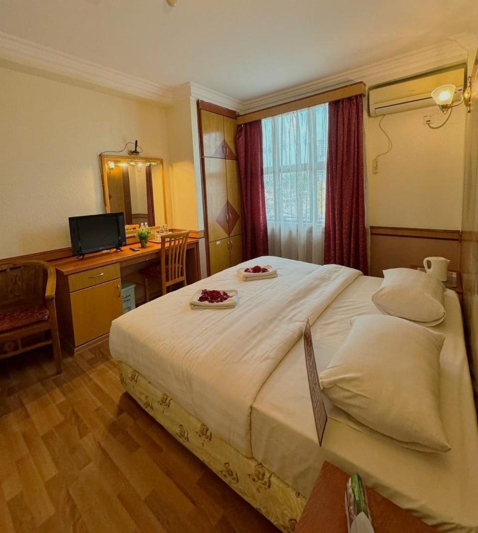 Flora Place Hotel Κότα Μπάρου Εξωτερικό φωτογραφία