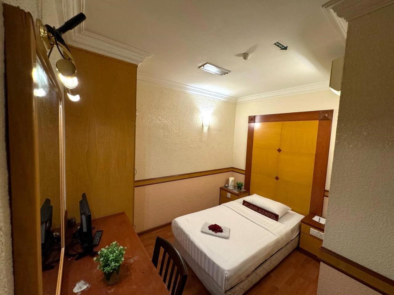 Flora Place Hotel Κότα Μπάρου Εξωτερικό φωτογραφία